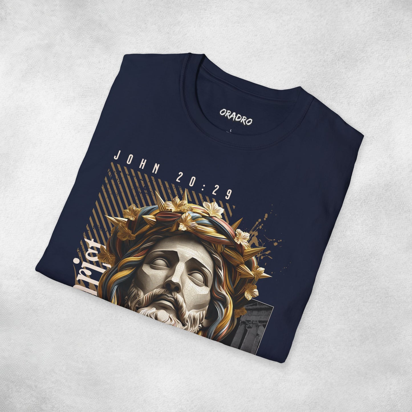 Crowned in Glory - Jesus T-shirt