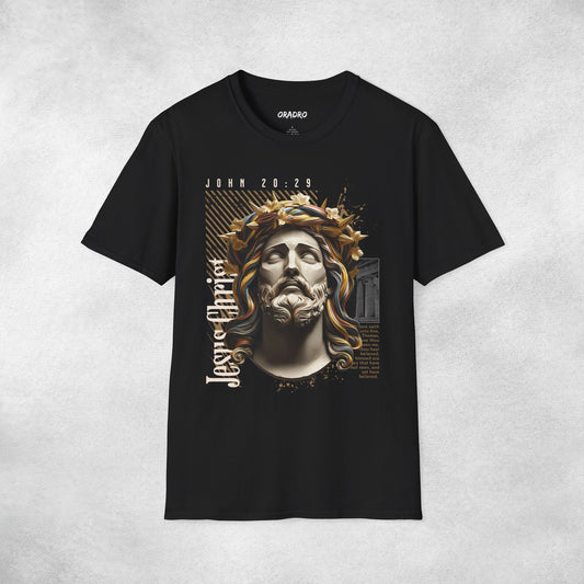 Crowned in Glory - Jesus T-shirt